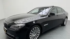 Zwart Gebruikt 2011 BMW 740 Sedan | € 6.750 (Super prijs)