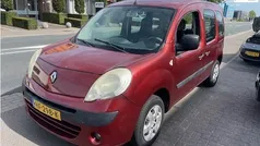 Rood Gebruikt 2009 Renault Kangoo MPV | € 2.295 (Goede deal)