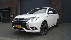 Gebruikt 2015 Mitsubishi Outlander Edition SUV | € 15.950 (Eerlijke prijs)
