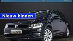 Zwart Gebruikt 2020 VW Golf VII Hatchback | € 20.895 (Goede deal)