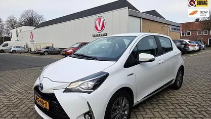 Gebruikt 2017 Toyota Yaris Executive Hatchback | € 15.750 (Eerlijke prijs)