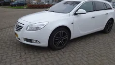 Wit Gebruikt 2009 Opel Insignia Cosmo Stationwagen | € 6.250 (Eerlijke prijs)