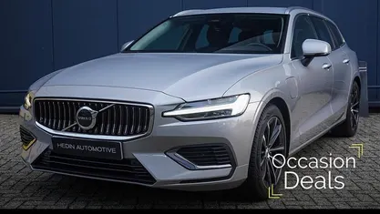 Grijs Occasion 2025 Volvo V60 Stationwagen | € 41.995 (Goede deal)