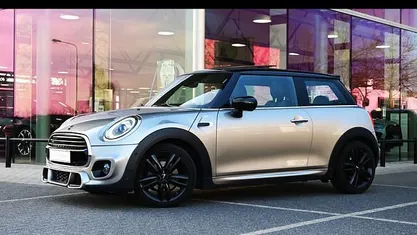 Occasion 2019 Mini John Cooper Works Comfort Hatchback | € 20.950 (Eerlijke prijs)