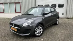 Grijs Gebruikt 2020 Suzuki Swift Style Hatchback | € 14.500 (Goede deal)