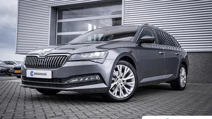 Occasion 2024 Skoda Superb Business Line Stationwagen | € 33.895 (Eerlijke prijs)