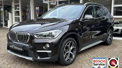 Bruin Occasion 2018 BMW X1 xLine SUV | € 16.800 (Eerlijke prijs)
