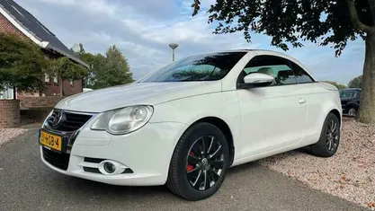 Wit Occasion 2008 VW Eos Cabriolet | € 4.500 (Eerlijke prijs)