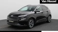 Zwart Gebruikt 2023 Hyundai Kona SUV | € 22.400 (Eerlijke prijs)