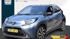 Grijs Gebruikt 2024 Toyota Aygo Pulse Hatchback | € 20.850 (Goede deal)