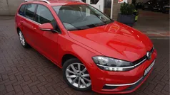 Rood Gebruikt 2018 VW Golf VII Highline Stationwagen | € 18.285 (Eerlijke prijs)