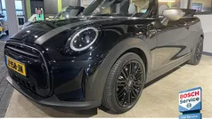 Gebruikt 2023 Mini Cooper Cabriolet Cabriolet | € 31.900 (Eerlijke prijs)