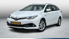 Gebruikt 2016 Toyota Auris Touring Sports Stationwagen | € 10.700 (Super prijs)