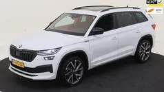 Wit Gebruikt 2022 Skoda Kodiaq SportLine SUV | € 32.945 (Eerlijke prijs)