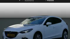 Wit Gebruikt 2016 Mazda 3 Hatchback | € 16.925 (Eerlijke prijs)