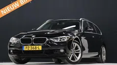 Zwart Gebruikt 2017 BMW 318 Executive Stationwagen | € 18.440 (Eerlijke prijs)