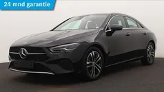 Donker 191 kosmoszwart metaalkleur metallic Gebruikt 2025 Mercedes CLA180 Edition Sedan | € 38.995 (Eerlijke prijs)