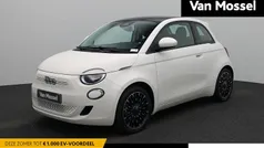 Wit Gebruikt 2023 Fiat 500e La Prima Hatchback | € 22.400 (Eerlijke prijs)