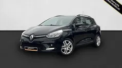 Zwart, metallic lak Gebruikt 2018 Renault Clio GrandTour Zen Stationwagen | € 10.950 (Eerlijke prijs)