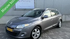 Grijs Gebruikt 2011 Renault Mégane GrandTour Dynamique Stationwagen | € 3.450 (Eerlijke prijs)