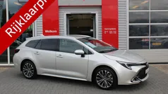 Gebruikt 2024 Toyota Corolla Hybrid Limited Stationwagen | € 34.900 (Eerlijke prijs)