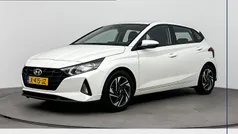 Wit Gebruikt 2024 Hyundai i20 Comfort Hatchback | € 19.400 (Eerlijke prijs)