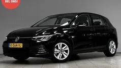 Gebruikt 2021 VW Golf VIII Life Hatchback | € 15.850 (Eerlijke prijs)