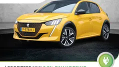 Geel Gebruikt 2022 Peugeot e-208 GT Hatchback | € 19.800 (Eerlijke prijs)