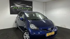 Blauw Gebruikt 2008 Toyota Aygo Hatchback | € 2.695 (Eerlijke prijs)