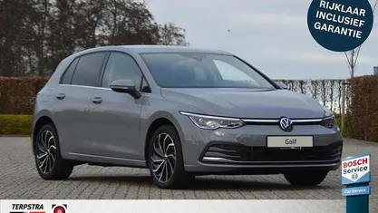 Occasion 2022 VW Golf VIII Style Hatchback | € 26.950 (Eerlijke prijs)