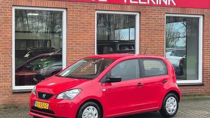 Rood Occasion 2018 Seat Mii Reference Hatchback | € 5.350 (Eerlijke prijs)