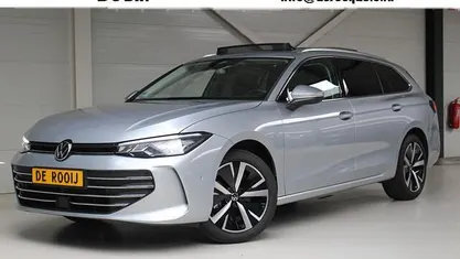 Occasion VW Passat Elegance 150 PK (110 kW) 2024 Zilver (metallic) Stationwagen