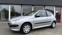Gebruikt 2005 Peugeot 206 Hatchback | € 1.399 (Eerlijke prijs)