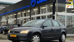 Grijs Gebruikt 2008 Ford Focus Trend Hatchback | € 2.850 (Eerlijke prijs)