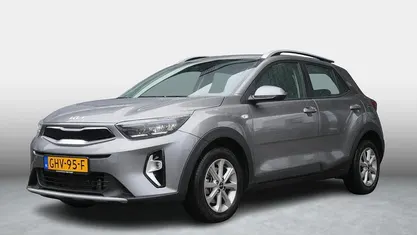 Gebruikt 2024 Kia Stonic SUV | € 21.690 (Eerlijke prijs)