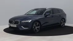 Blauw Gebruikt 2019 Volvo V60 Inscription Stationwagen | € 28.900 (Eerlijke prijs)