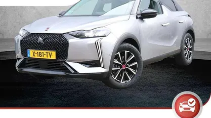 Grijs Gebruikt 2024 DS Automobiles DS3 Crossback E-Tense Performance SUV | € 25.725 (Eerlijke prijs)