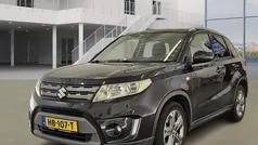Zwart Gebruikt 2015 Suzuki Vitara Exclusive SUV | € 16.950 (Eerlijke prijs)