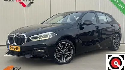 Occasion BMW 118 Executive 136 PK (100 kW) 2021 Zwart Hatchback