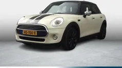 Wit Gebruikt 2016 Mini Cooper Business Hatchback | € 15.900 (Eerlijke prijs)