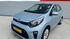 Blauw Gebruikt 2020 Kia Picanto Hatchback | € 11.350 (Eerlijke prijs)