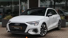 Wit Gebruikt 2021 Audi A3 Sportback e-tron Edition .1 Sedan | € 29.900 (Eerlijke prijs)