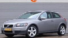 Grijs Gebruikt 2007 Volvo C30 Kinetic Hatchback | € 3.650 (Eerlijke prijs)