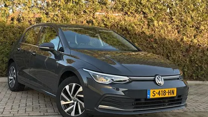 Grijs Occasion 2023 VW Golf VIII Style Hatchback | € 21.890 (Super prijs)