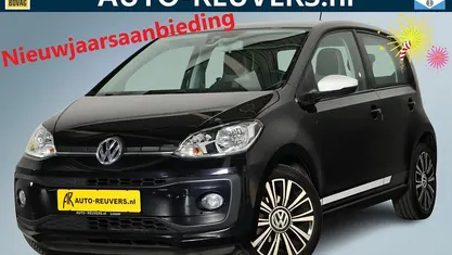Zwart Gebruikt 2017 VW up! high up! Hatchback | € 10.900 (Eerlijke prijs)