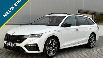 Occasion 2021 Skoda Octavia RS Stationwagen | € 24.995 (Eerlijke prijs)