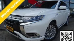 Wit Gebruikt 2018 Mitsubishi Outlander Edition SUV | € 20.945 (Eerlijke prijs)