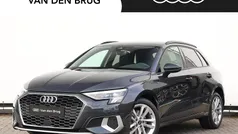 Grijs Gebruikt 2024 Audi A3 Sportback e-tron Advanced Sedan | € 33.800 (Eerlijke prijs)