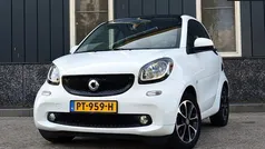 Wit Gebruikt 2017 Smart ForTwo Coupé Proxy Hatchback | € 11.950 (Eerlijke prijs)