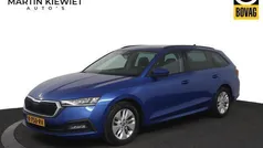 Blauw Gebruikt 2021 Skoda Octavia Business Line Stationwagen | € 13.950 (Eerlijke prijs)
